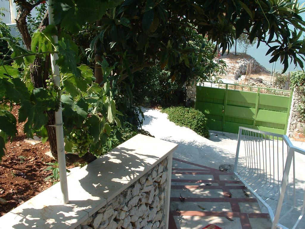 Apartments Dragan Trogir Exterior photo