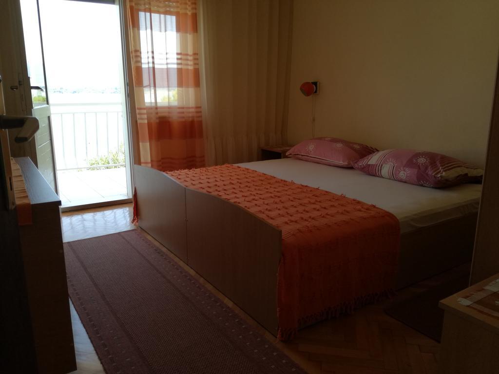 Apartments Dragan Trogir Exterior photo